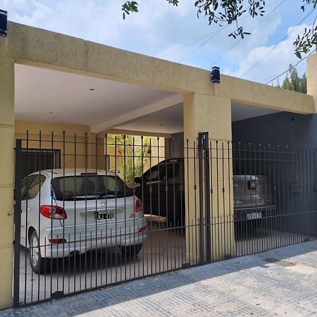 Appartement ESPECTACULAR CASONA BOUTIQUE con pileta y gym!! hasta 5 huéspedes à Roque Sáenz Peña Extérieur photo