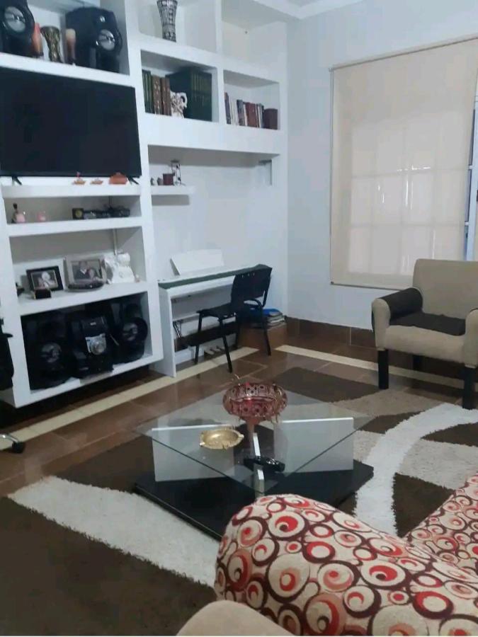 Appartement ESPECTACULAR CASONA BOUTIQUE con pileta y gym!! hasta 5 huéspedes à Roque Sáenz Peña Extérieur photo