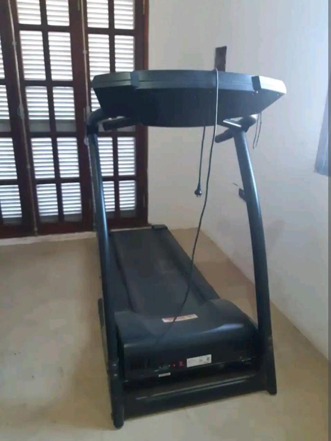 Appartement ESPECTACULAR CASONA BOUTIQUE con pileta y gym!! hasta 5 huéspedes à Roque Sáenz Peña Extérieur photo